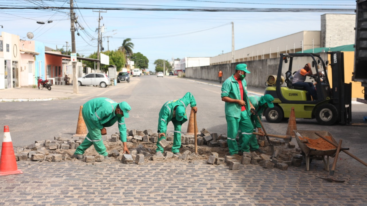 prefeitura-de-parnamirim-da-continuidade-aos-servicos-de-manutencao-viaria