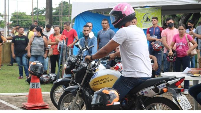 detran-realiza-mutirao-de-avaliacao-de-condutores-em-parnamirim-neste-sabado-18