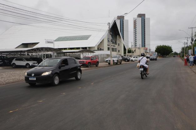 governo-do-rn-entrega-avenida-leste-oeste-restaurada-e-sinalizada-neste-sabado