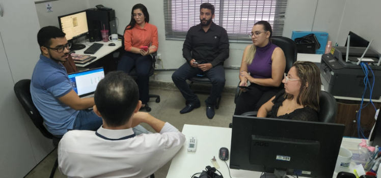 equipe-do-procon-recebe-treinamento-para-servicos-do-camara-conecta