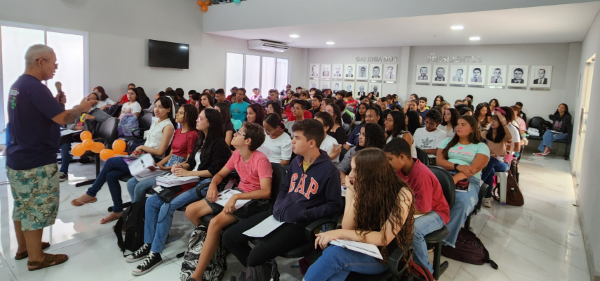 estudantes-participam-de-aulas-preparatorias-para-ifrn-e-enem-na-camara-de-parnamirim