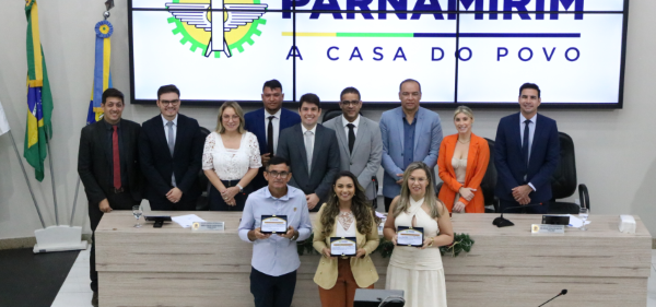 medalha-de-honra-ao-merito-do-empreendedor-e-entregue-na-camara