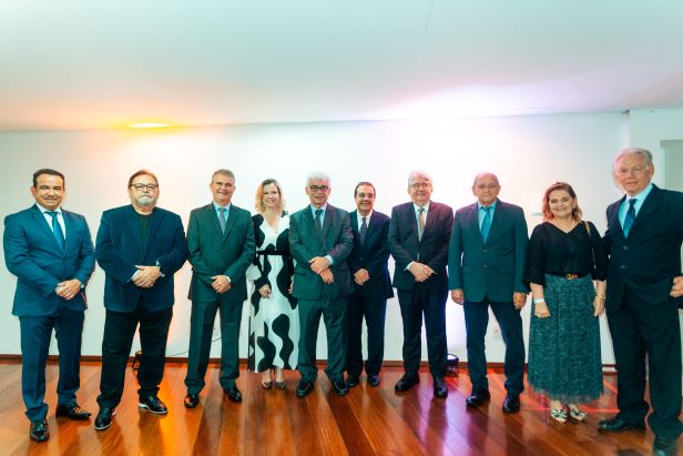 com-entrega-da-ordem-do-merito-liga-comemora-75-anos-com-homenagens-e-balanco-do-trabalho